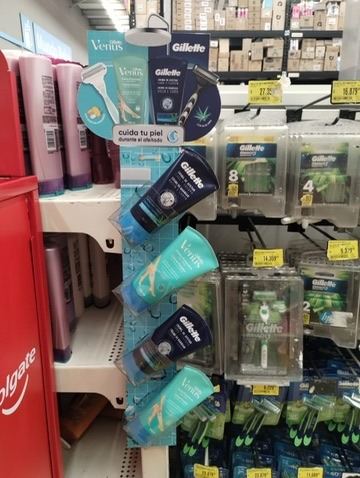 Tira exhibidora de Gillette y Venus